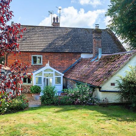 Colbridge Cottage Docking Bagian luar foto