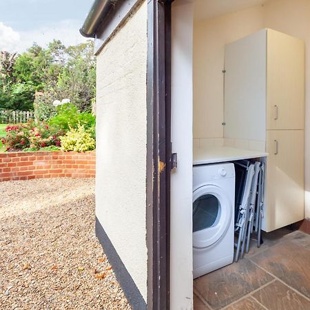 Colbridge Cottage Docking Bagian luar foto