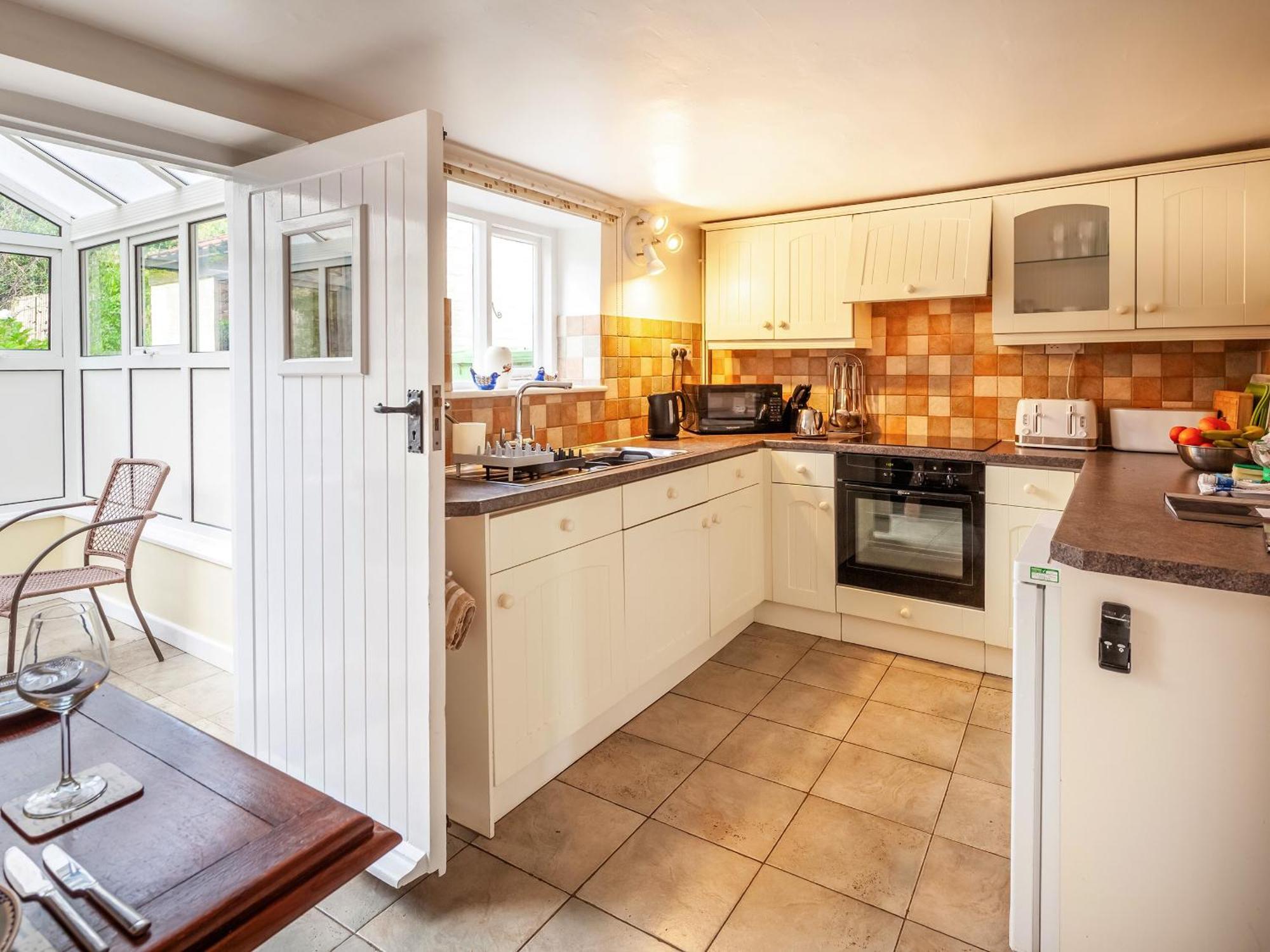 Colbridge Cottage Docking Bagian luar foto