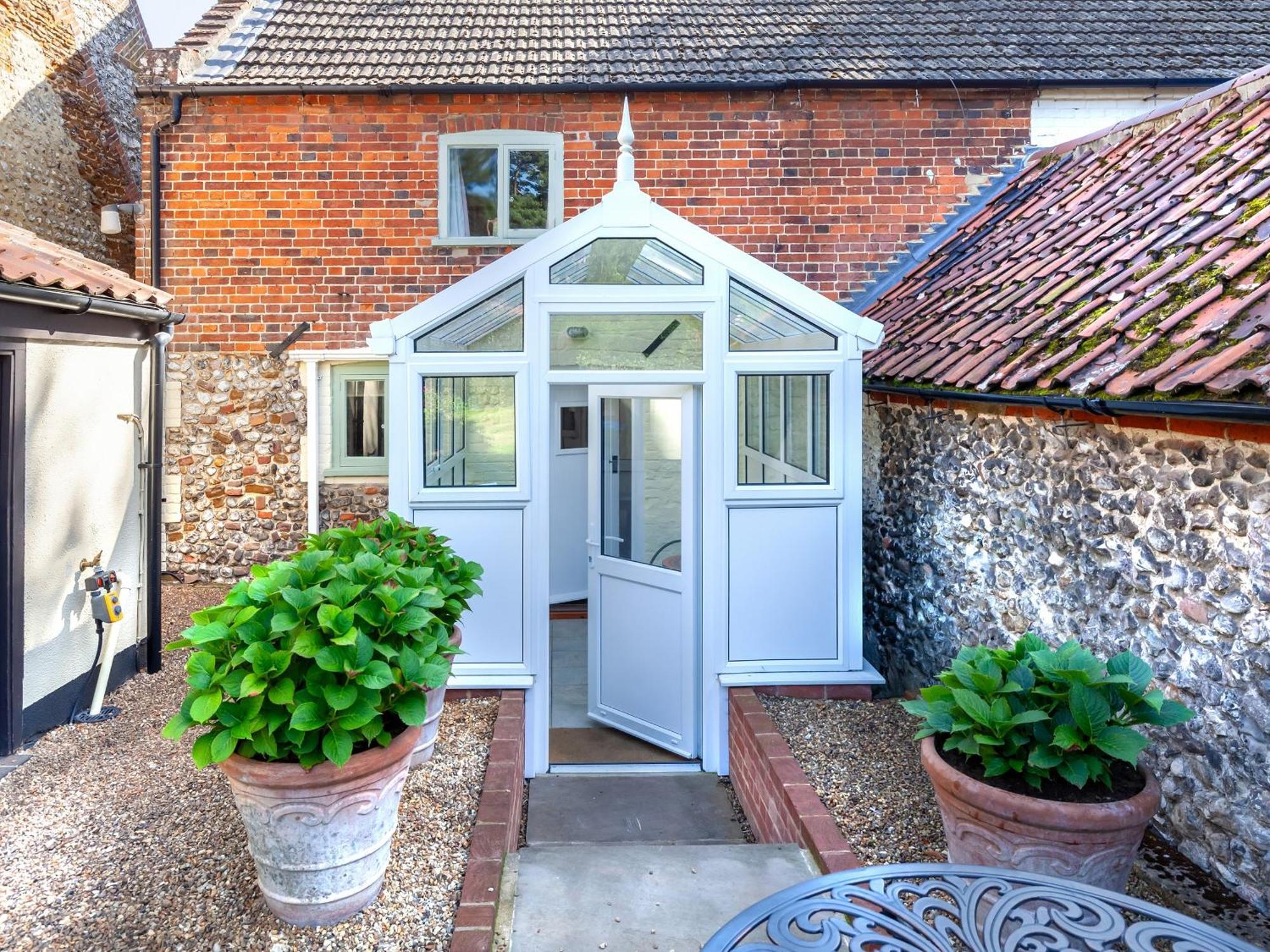 Colbridge Cottage Docking Bagian luar foto