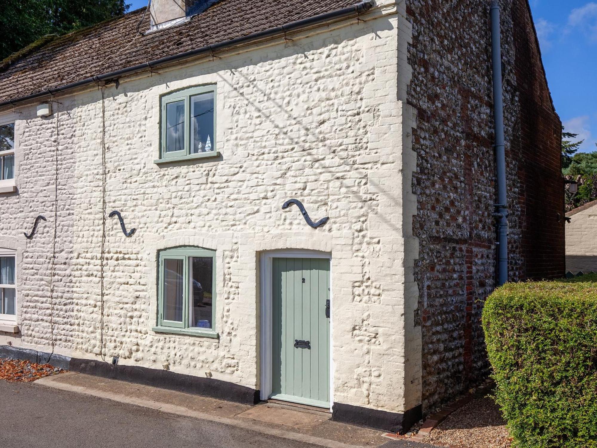 Colbridge Cottage Docking Bagian luar foto